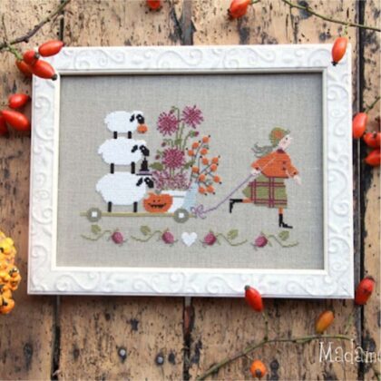 Madame Chantilly Autumn Delivery 1