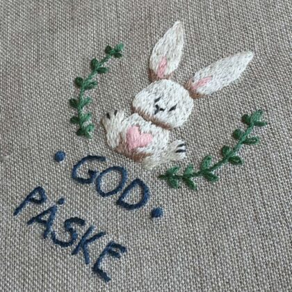 Serviet med påskehare - Broderimønster 2